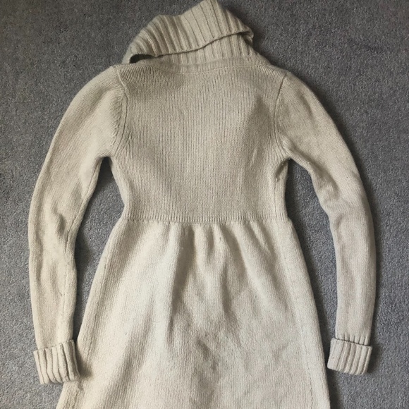 Kokomio Sweater - Picture 2 of 2